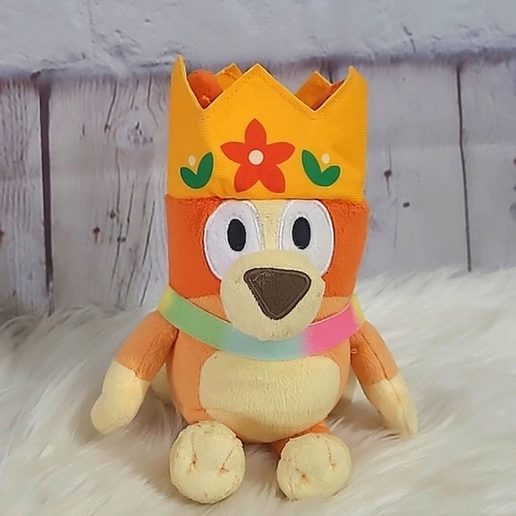 2018 Bluey Queen Bingo 7 Inch Plush Stuffed Animal Toy Blue Heeler Dog Pup - Picture 4 of 13